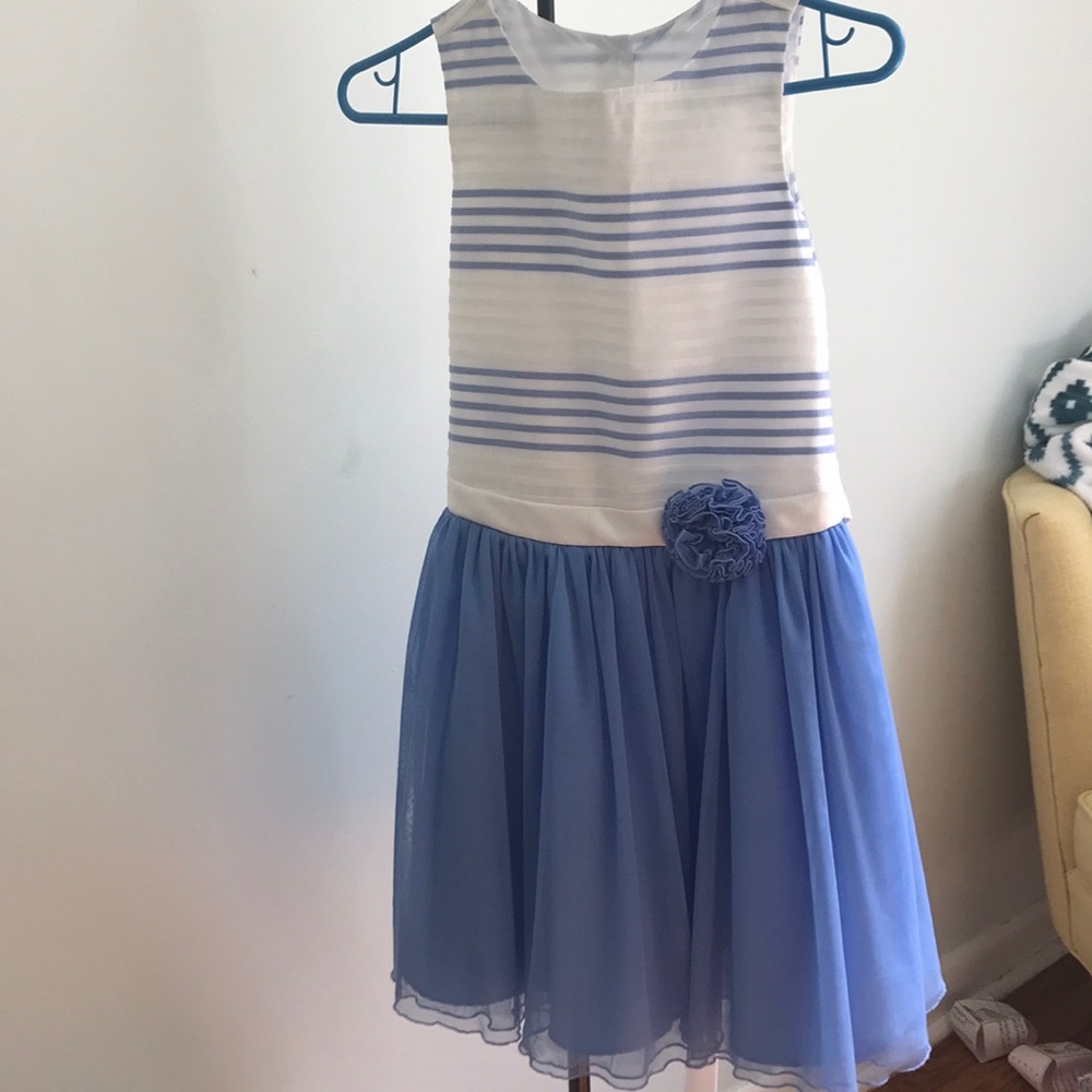 10 Girls Blue/White  Dress
